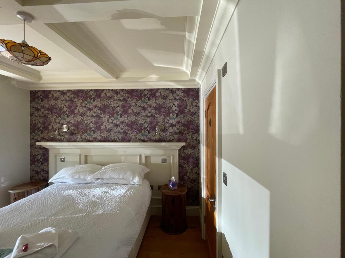 סנט אוסטל Bradleigh Lodge מראה חיצוני תמונה