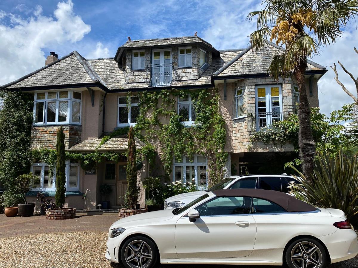 סנט אוסטל Bradleigh Lodge מראה חיצוני תמונה